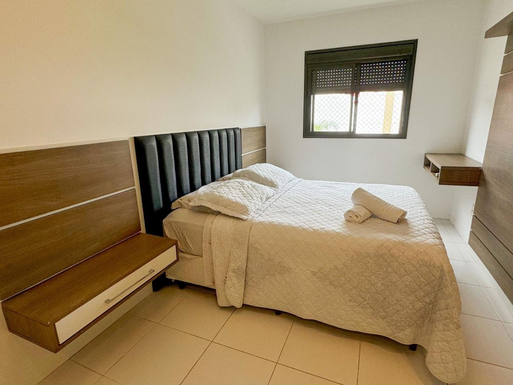 2 Porto Madero Jurere Apartamento *